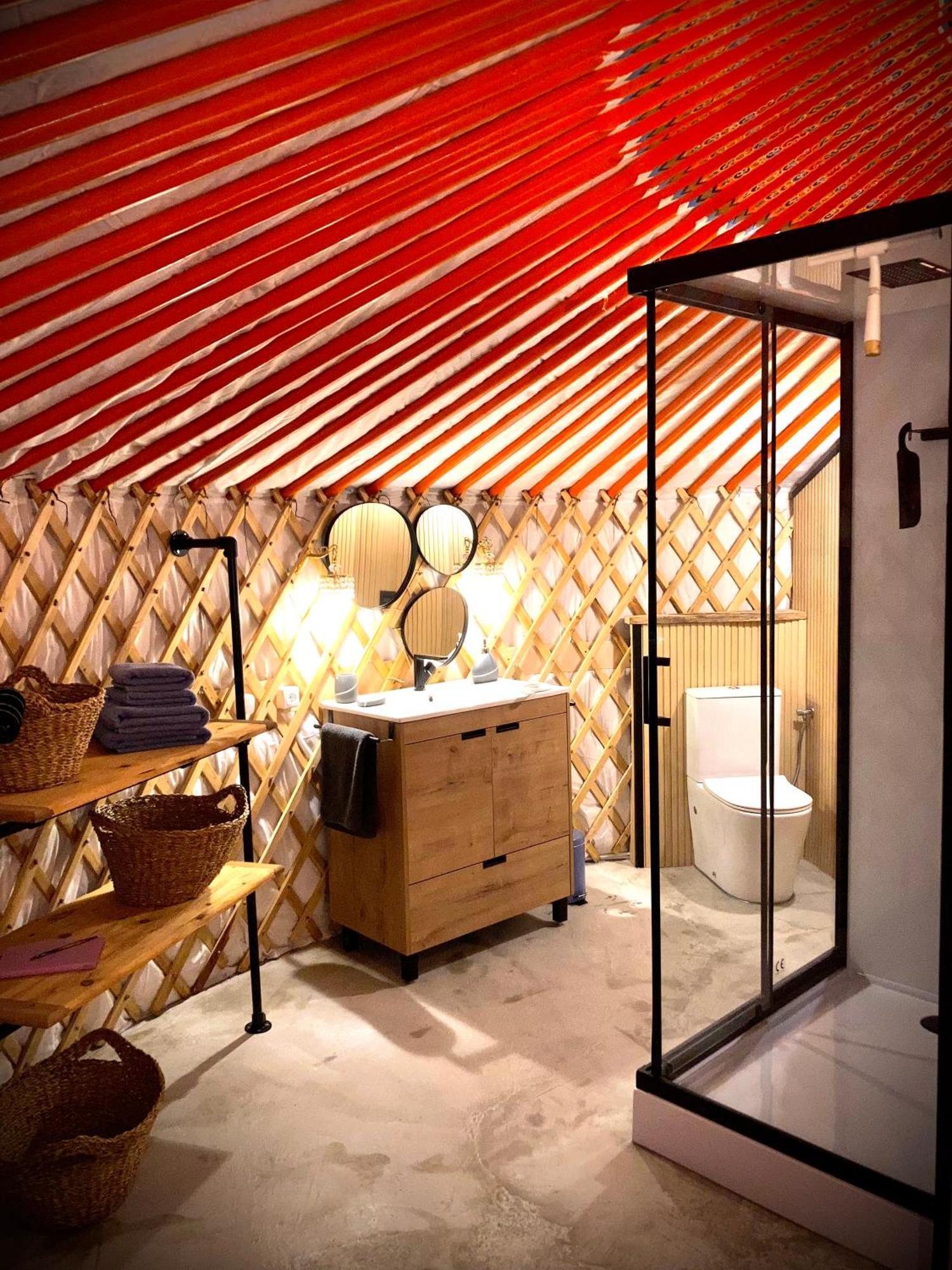 Готель Yurta Arco Iris Ріба-Роджа-де-Турія Екстер'єр фото