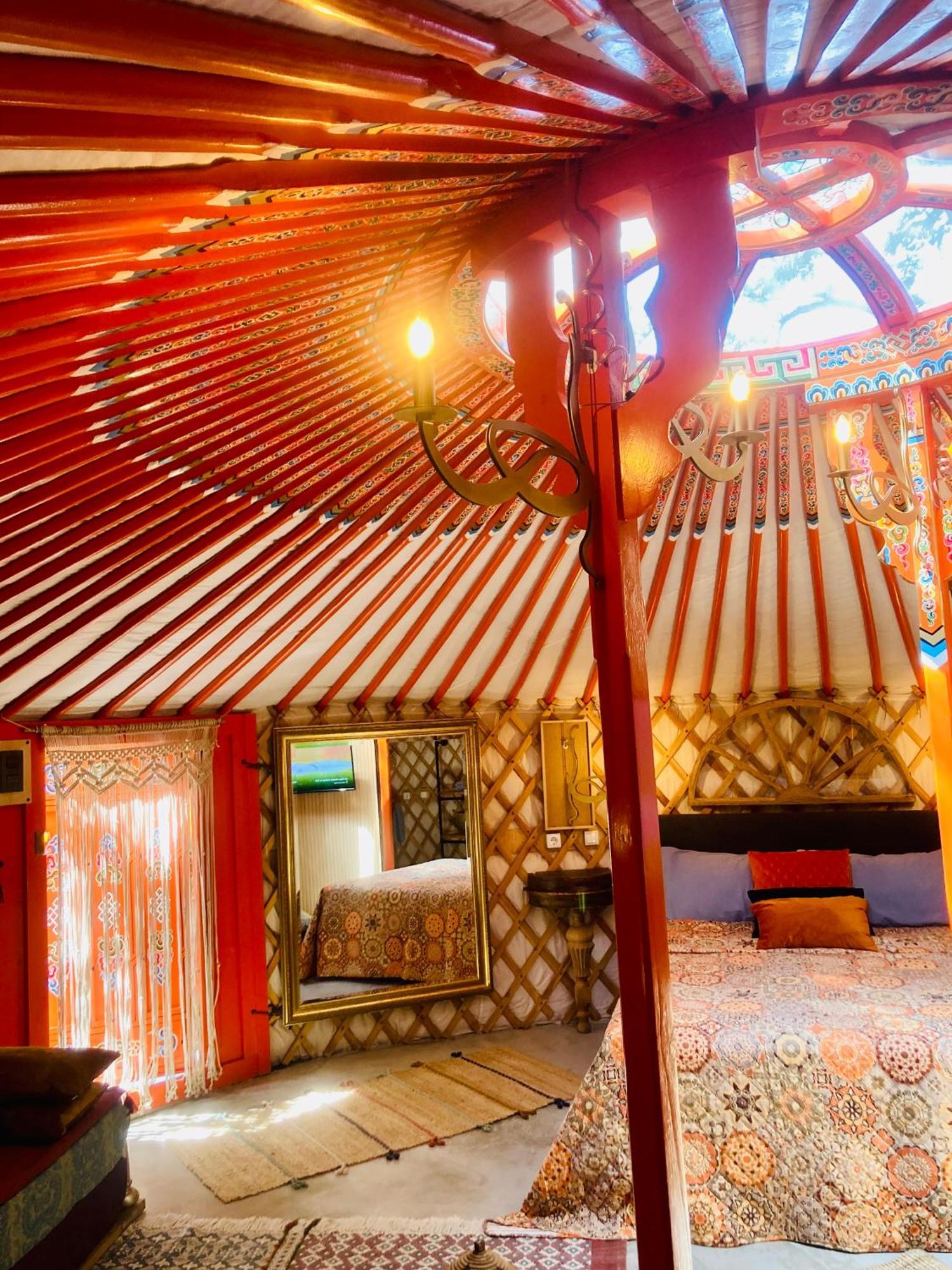 Готель Yurta Arco Iris Ріба-Роджа-де-Турія Екстер'єр фото